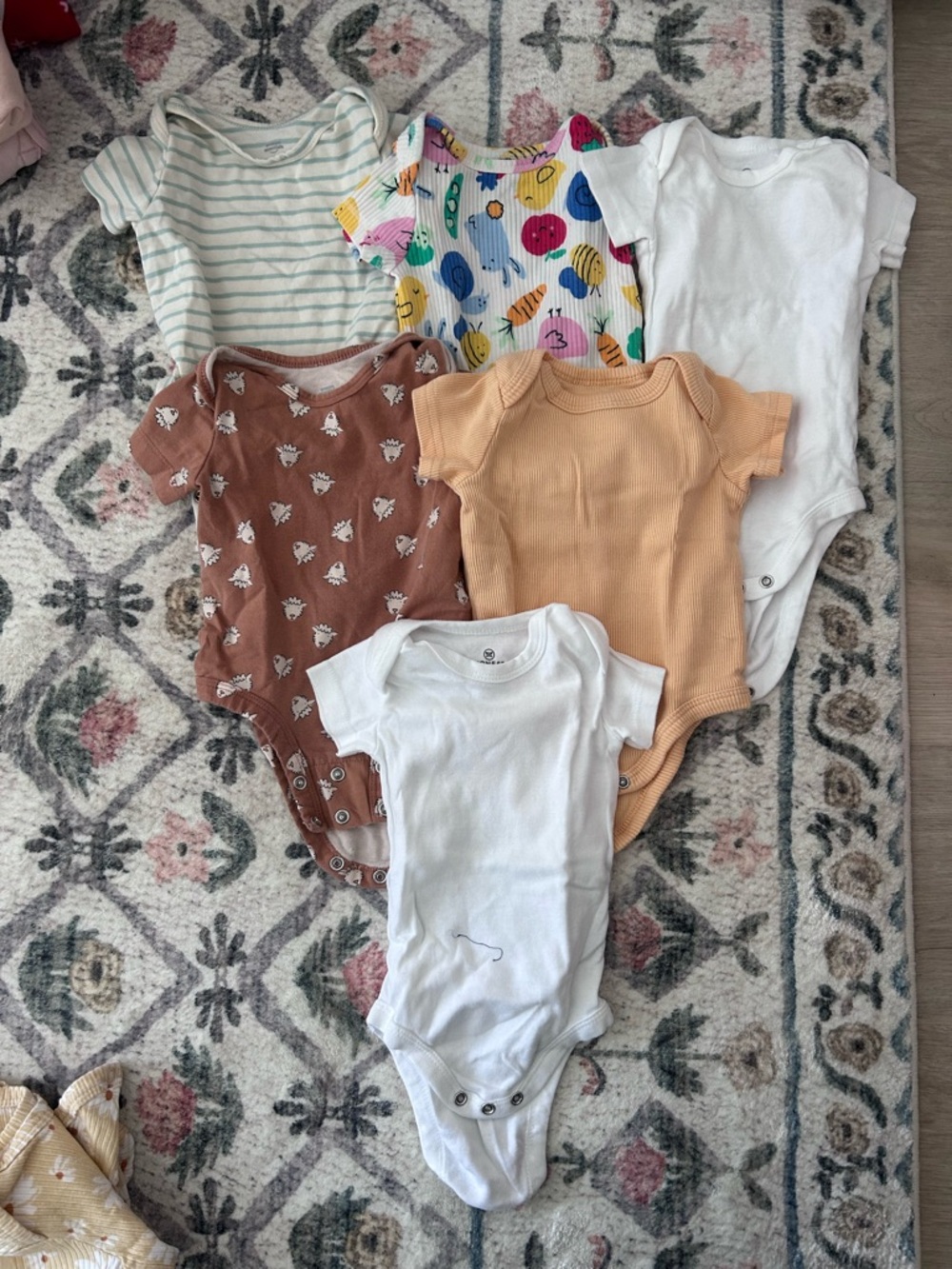 Baby Girls Mixed Bodysuit Bundle - Pastel & Neutral Colors - Picture 3 of 6